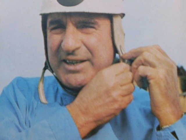 Exposici�n de autos de colecci�n en homenaje a Dante Emiliozzi